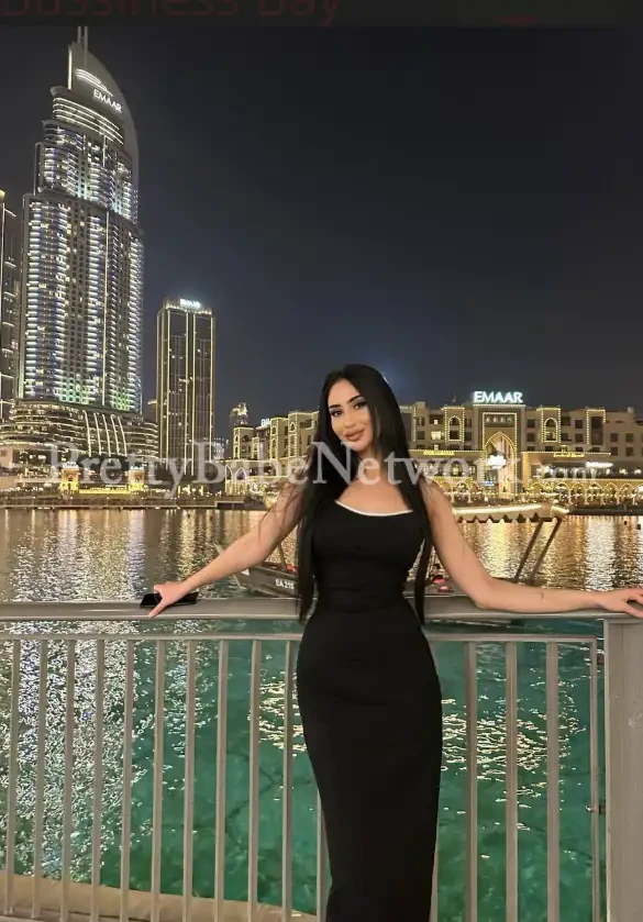 Haifa Turkish Beautiful Celebrity Escort in CP, Delhi 5-Star Hotel - Best in GFE